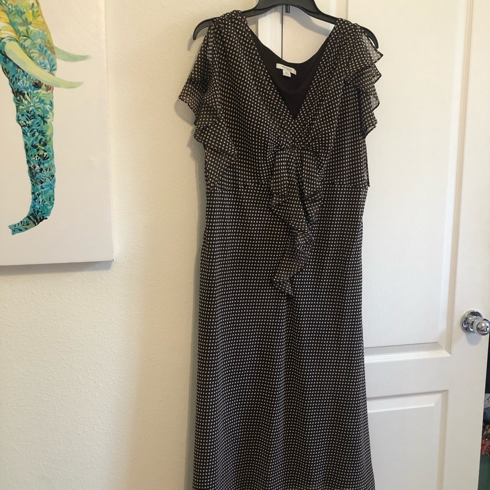 “Curvy Girl” Flutter Dress
